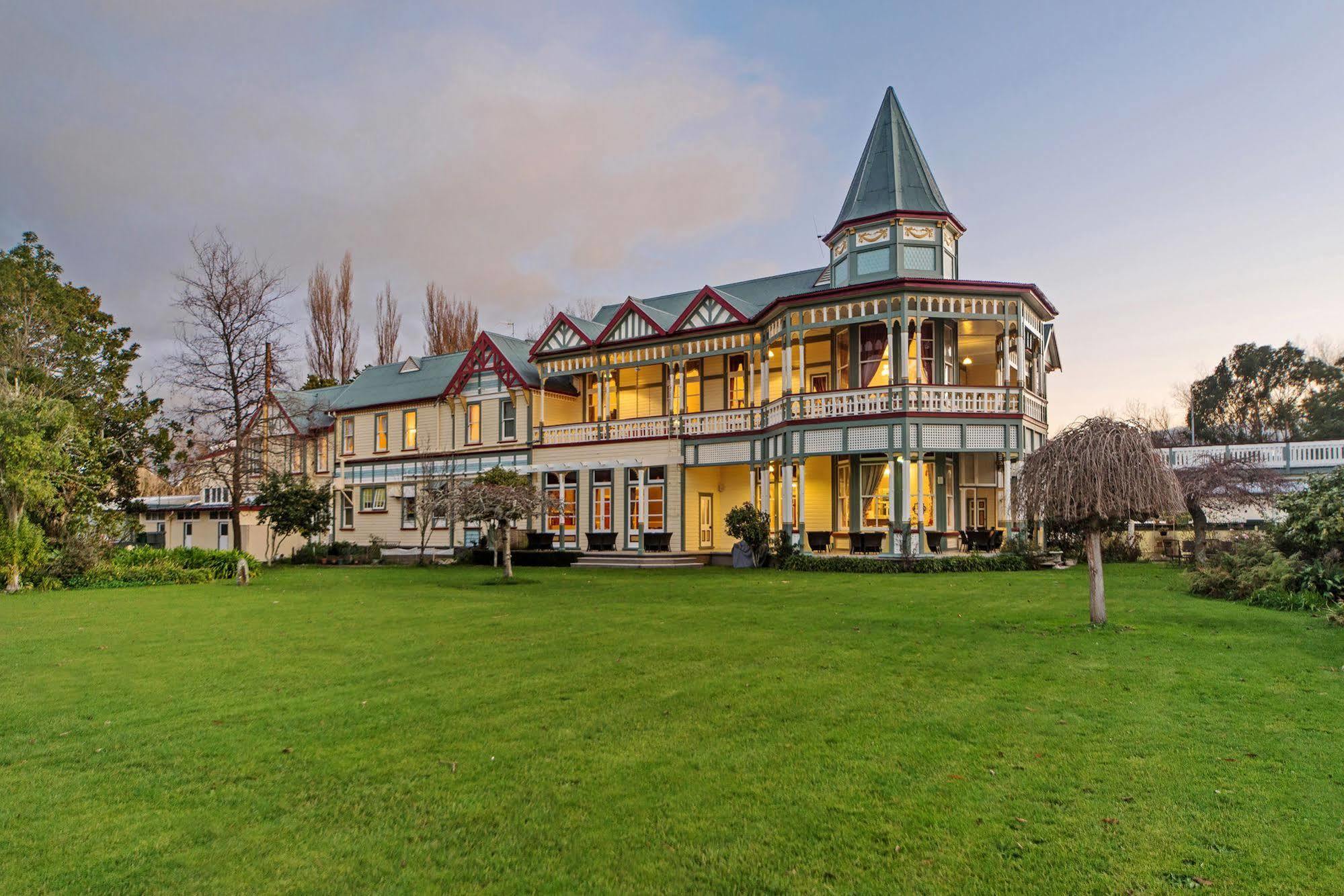 Highden Manor Estate Palmerston North Exterior foto